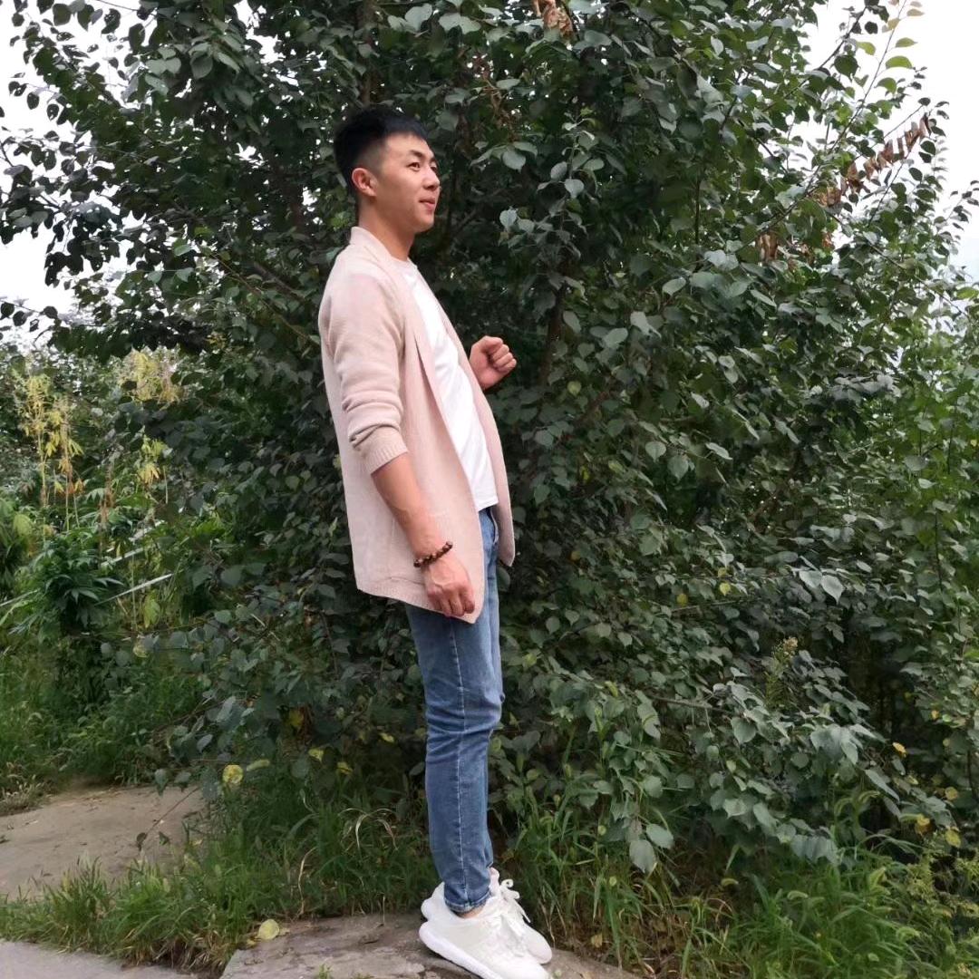 潘璞