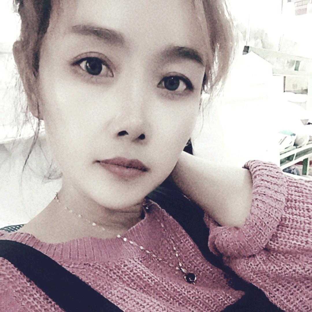 👨‍👨‍👧‍👧平安🌸顺遂🍀