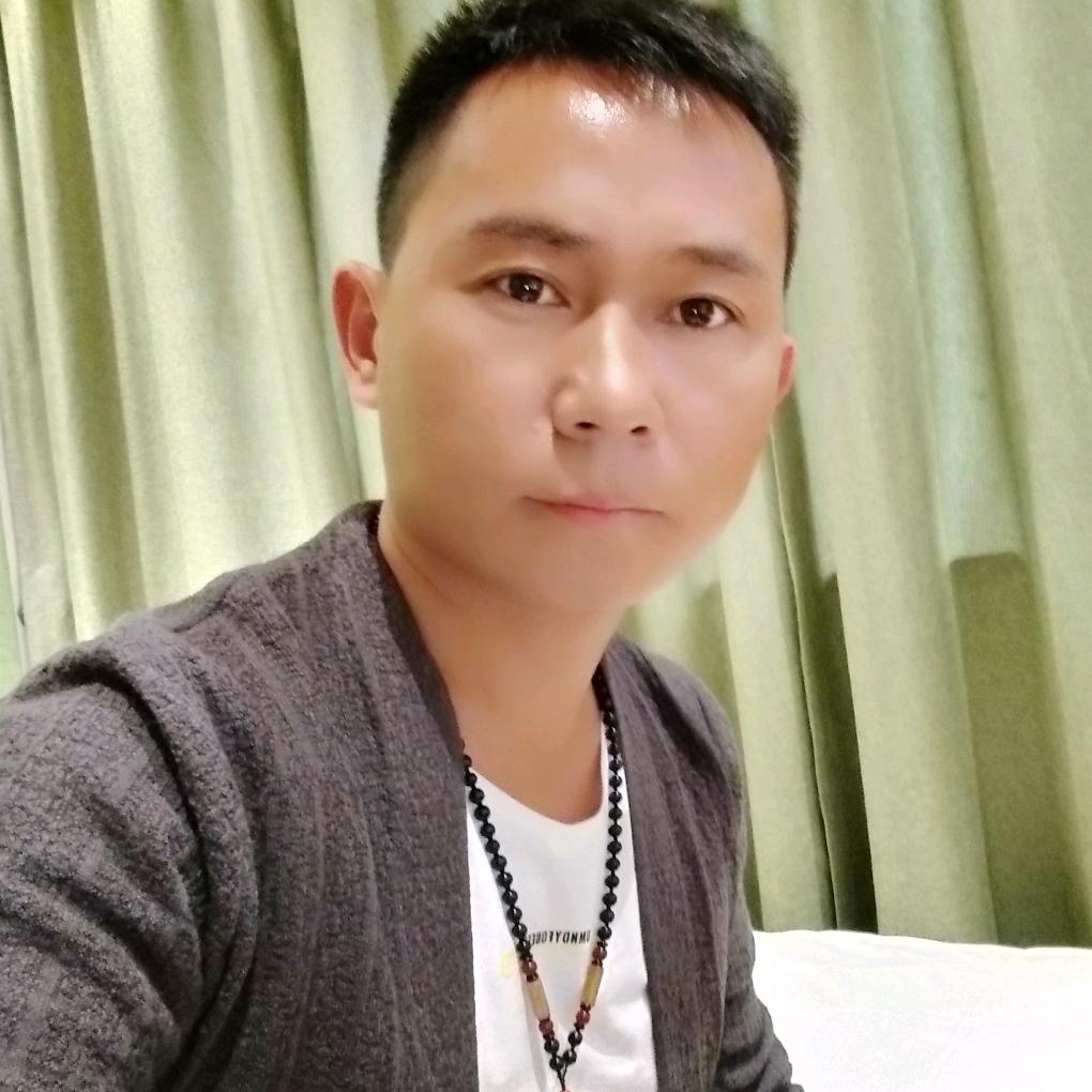 《张家界导游小赵》