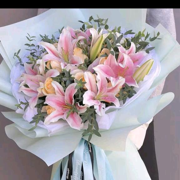 周堂花点时间鲜花店