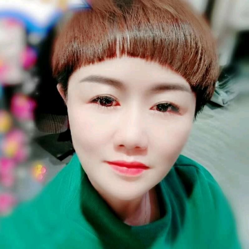 丽依坊服装店