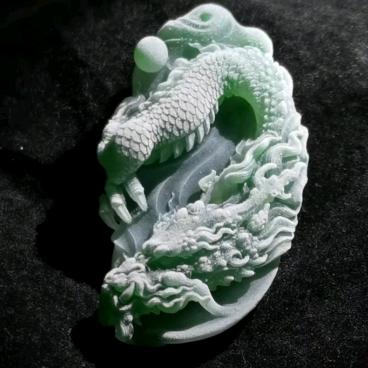 龙博