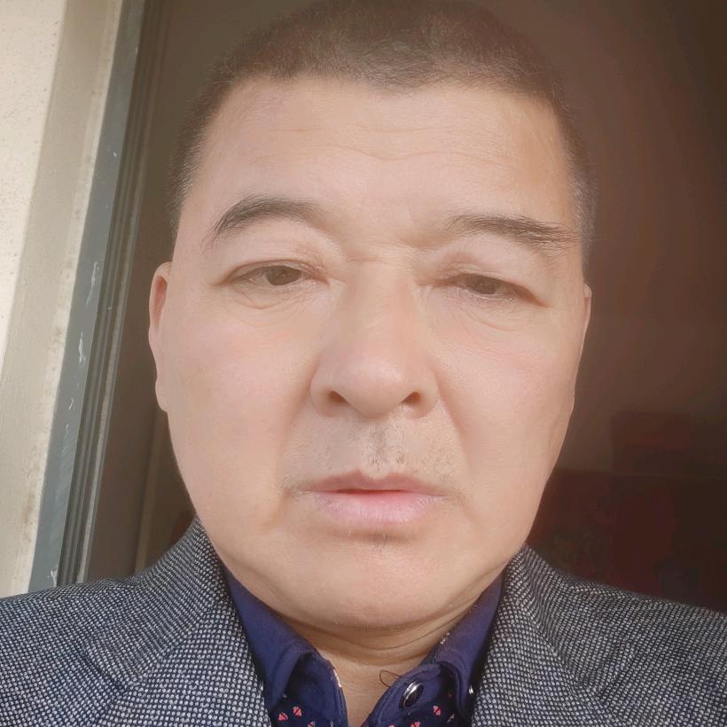 周游四海