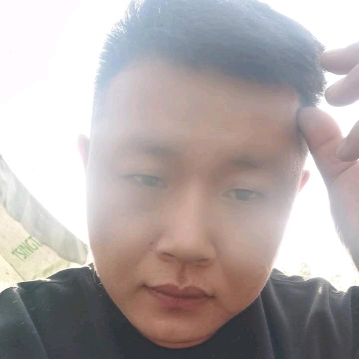 中国🇨🇳岳坤