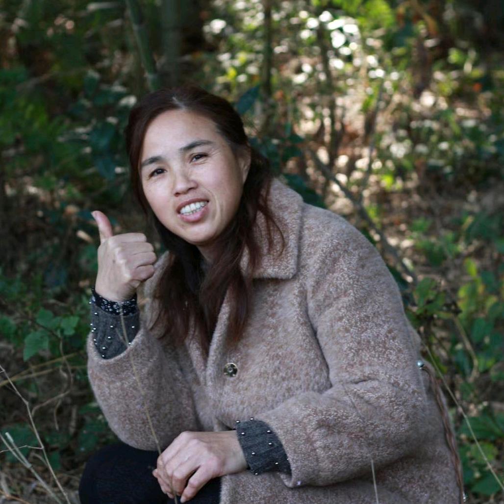 热爱生活的大姐