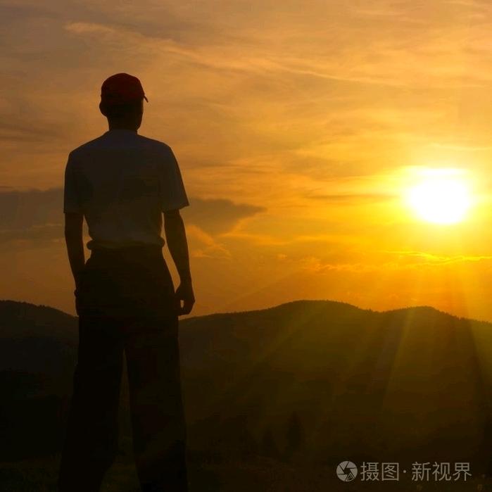 专踹*瘸子ω那条*好腿