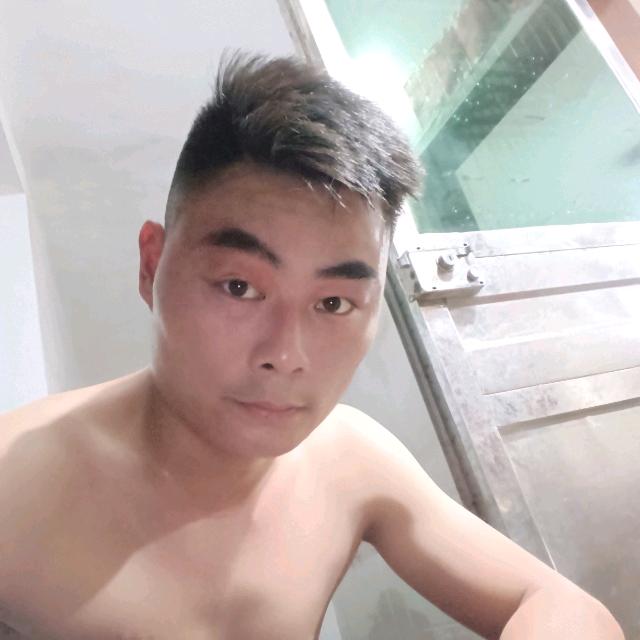 罗冰（奔跑的少年）