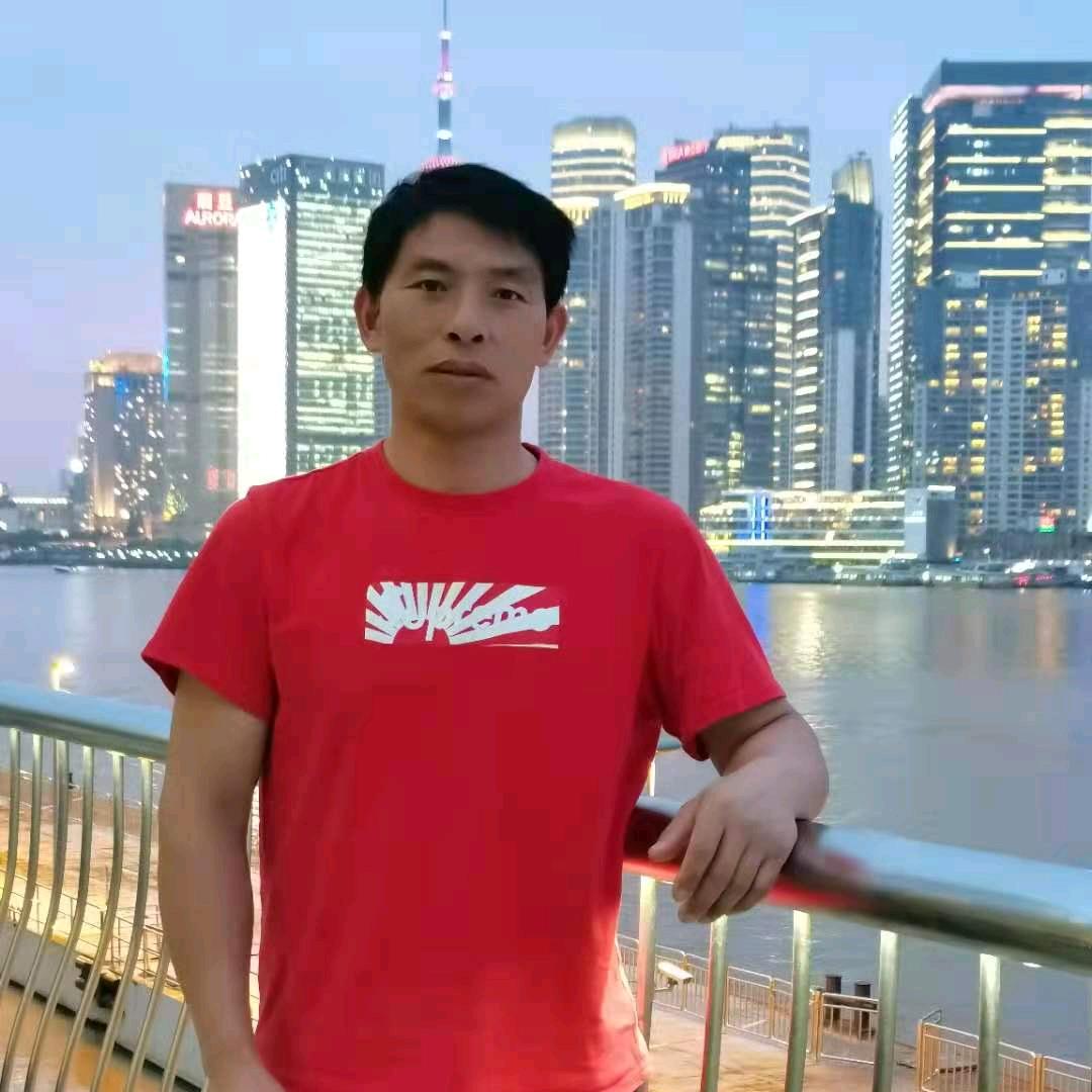 《搀扶》
