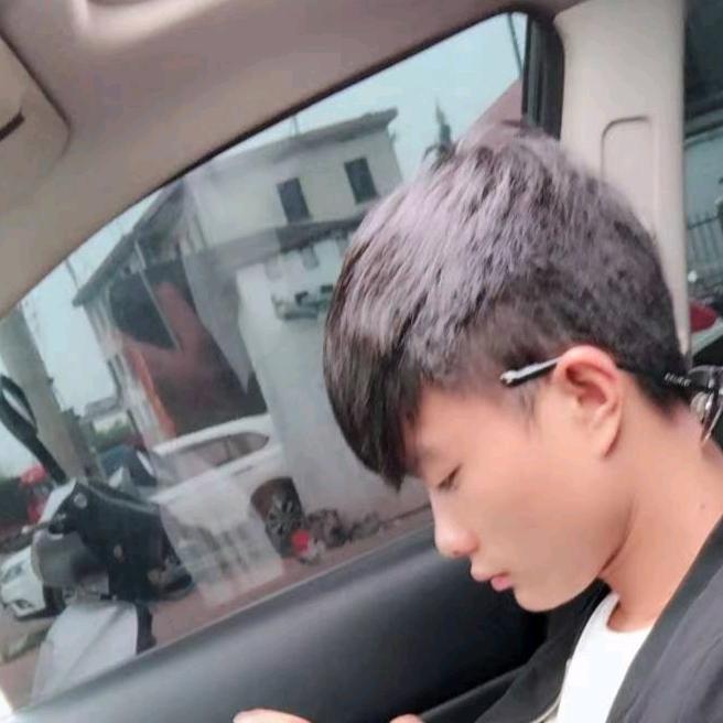 A.胡先生