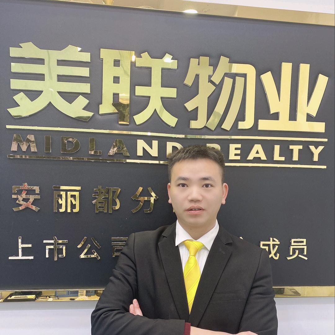 别在窗前等我