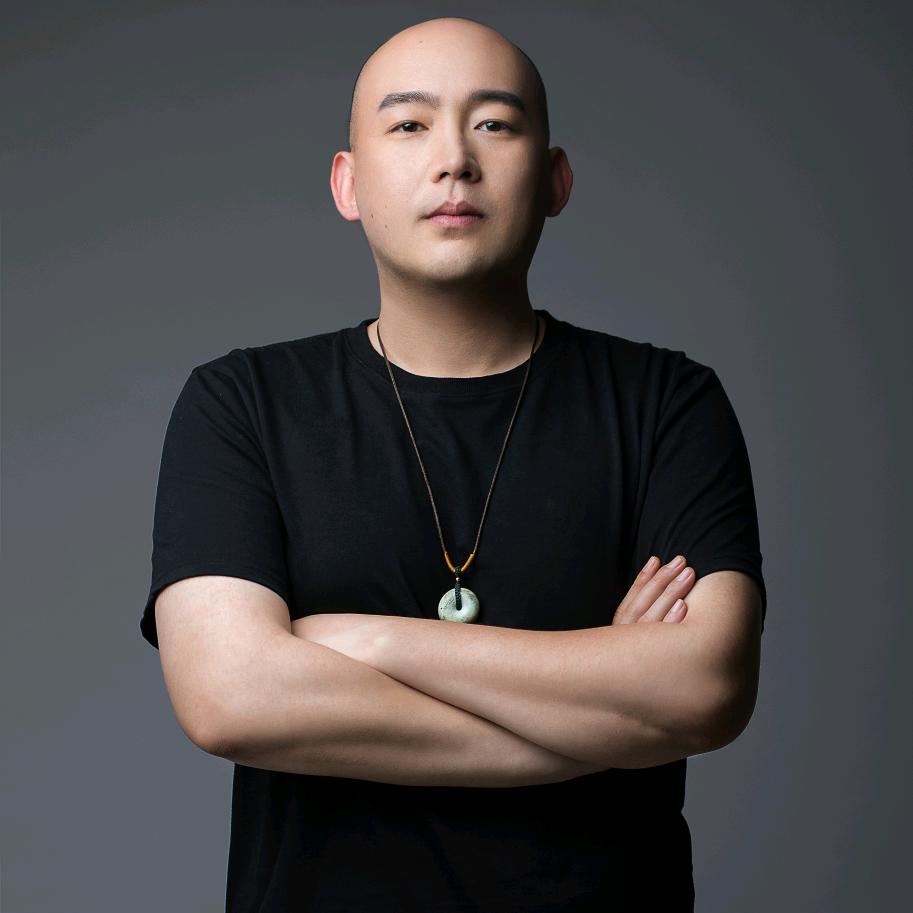 光头老马