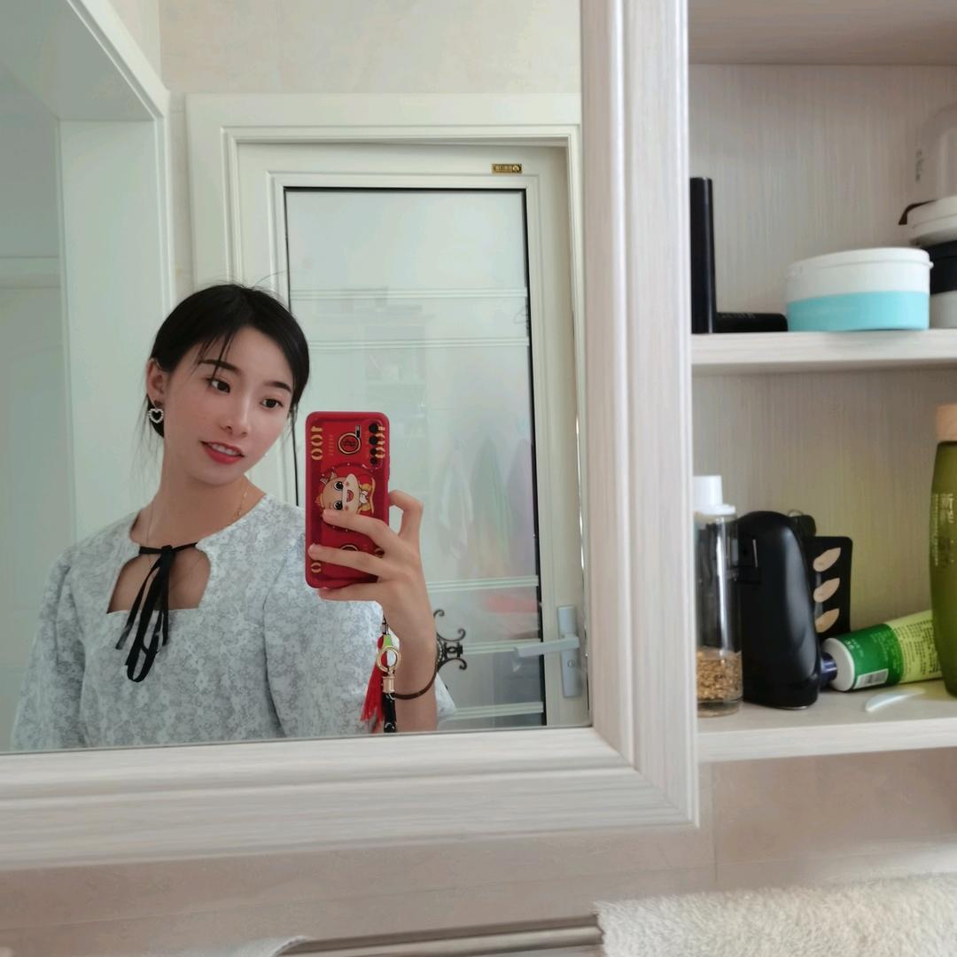 Yan~妍👑