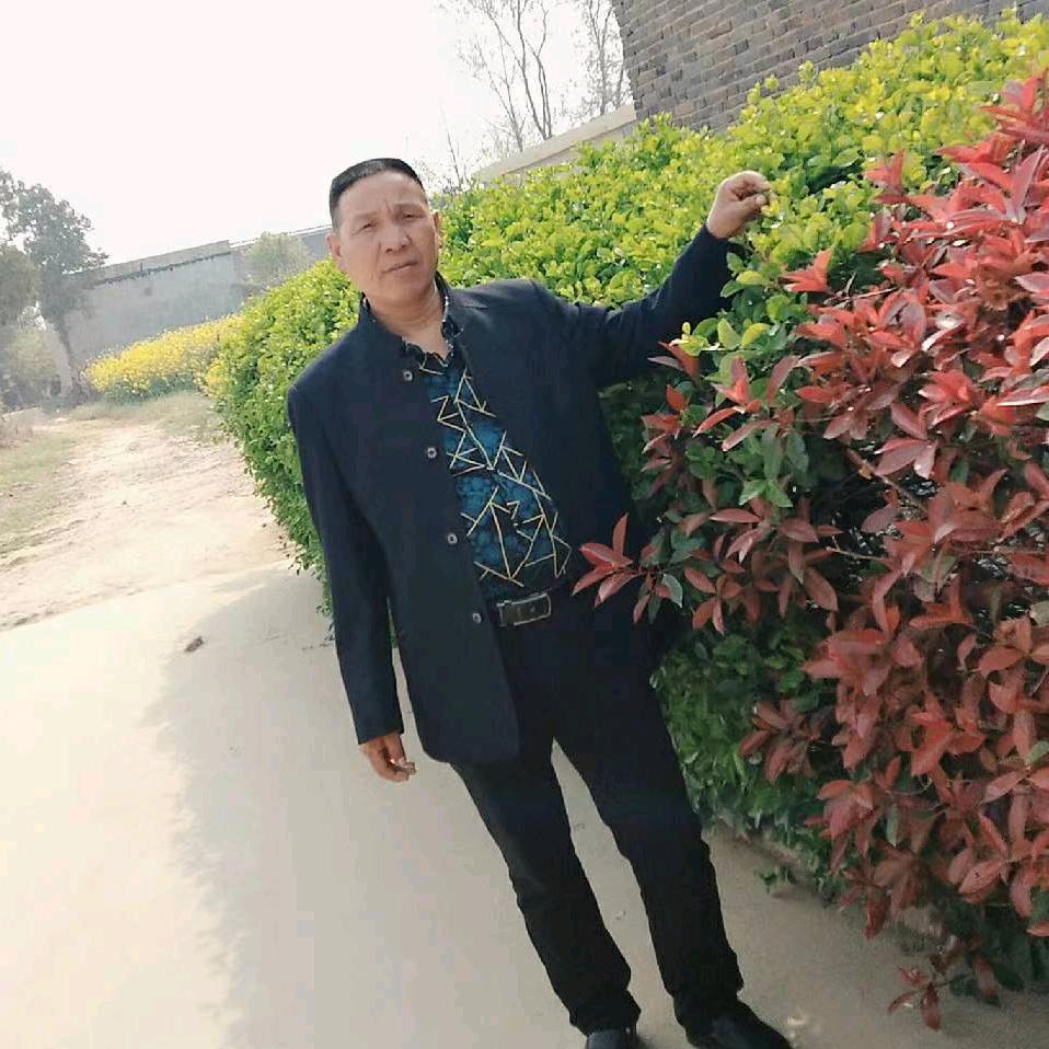 真诚待人，踏实做事