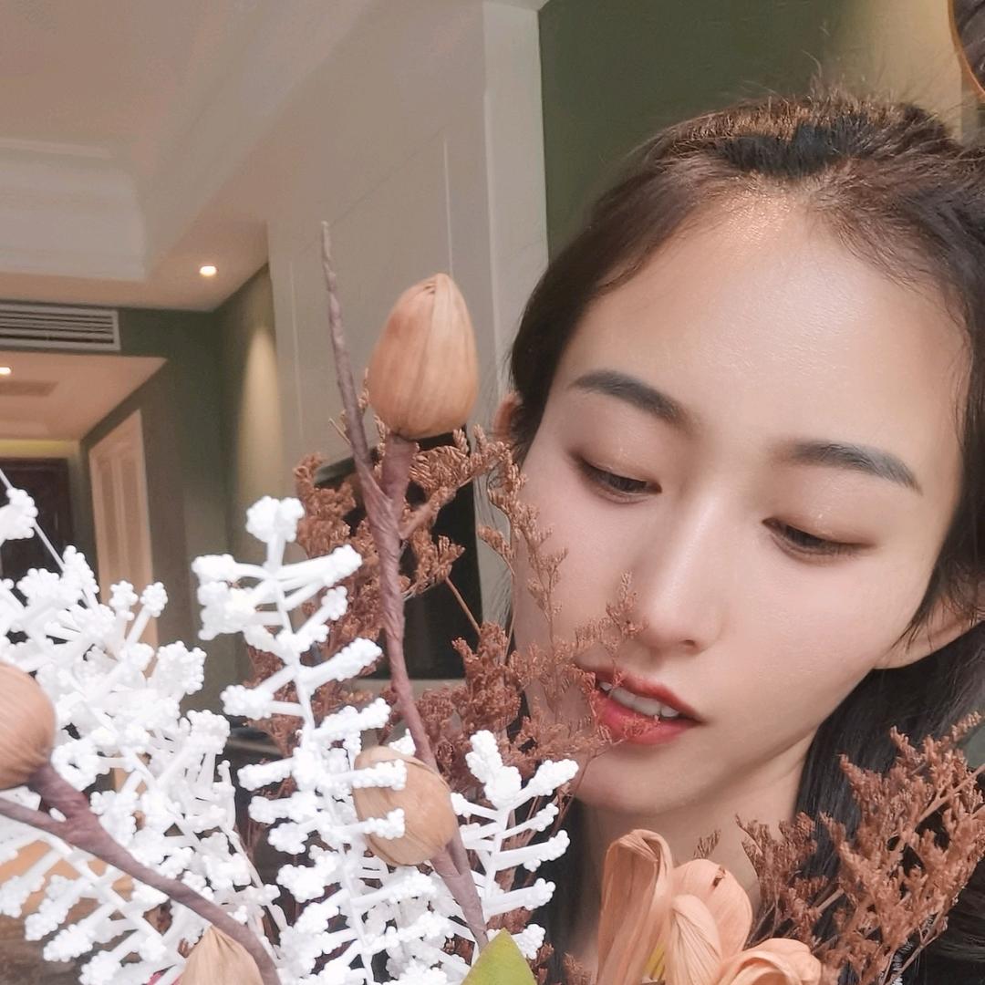 依诺