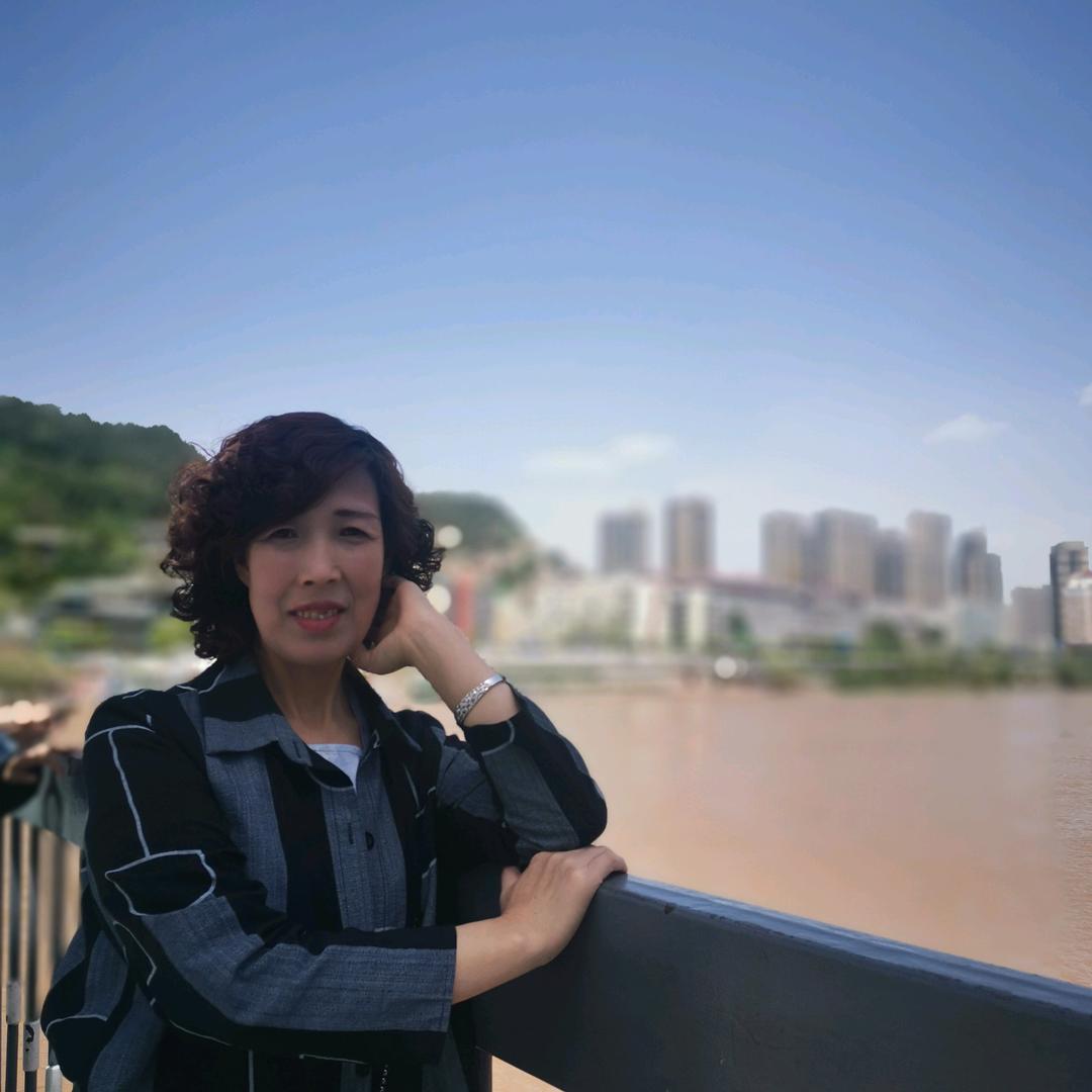 非凡