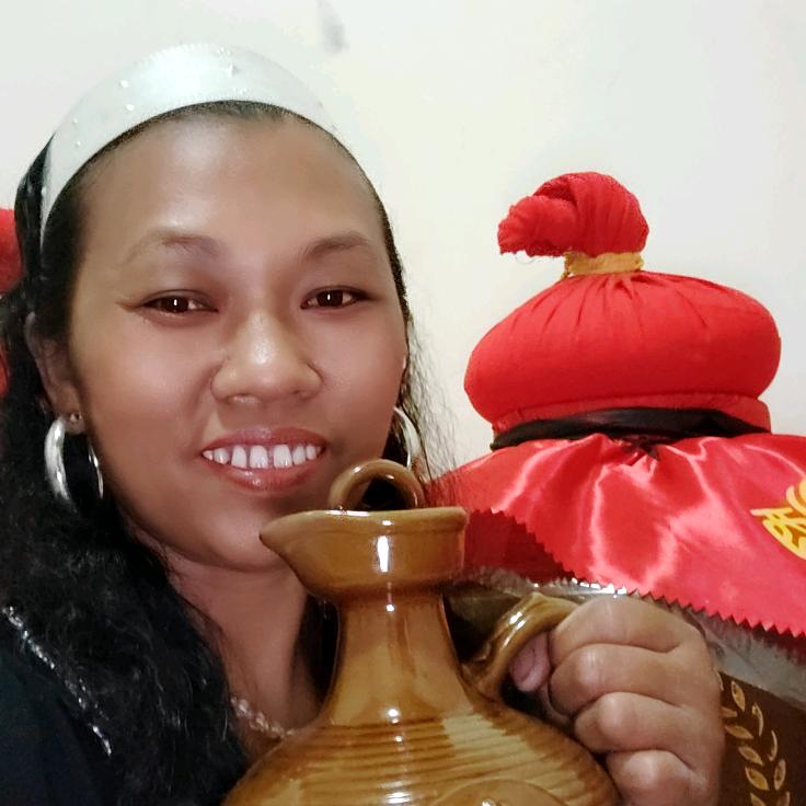 佤妹黑珍珠
