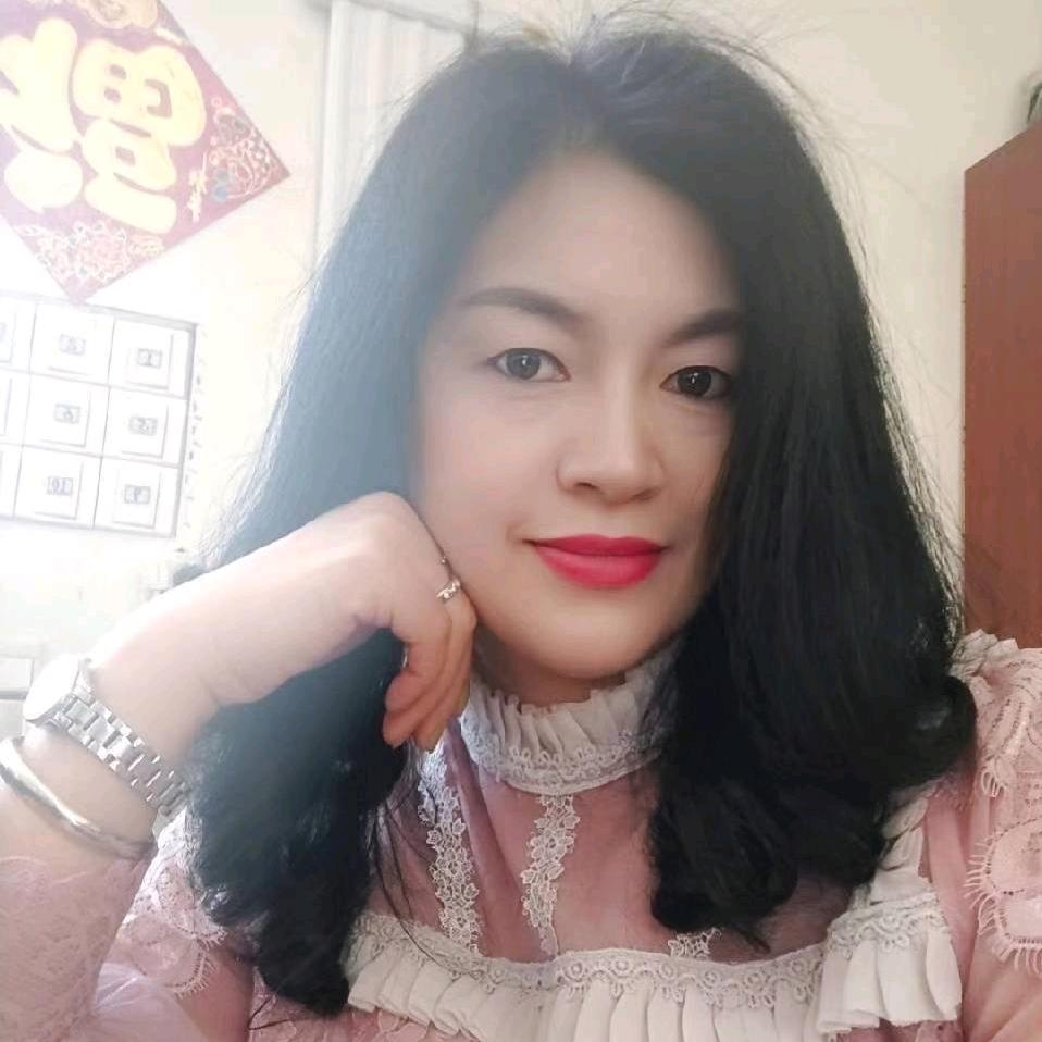 语晗默默_