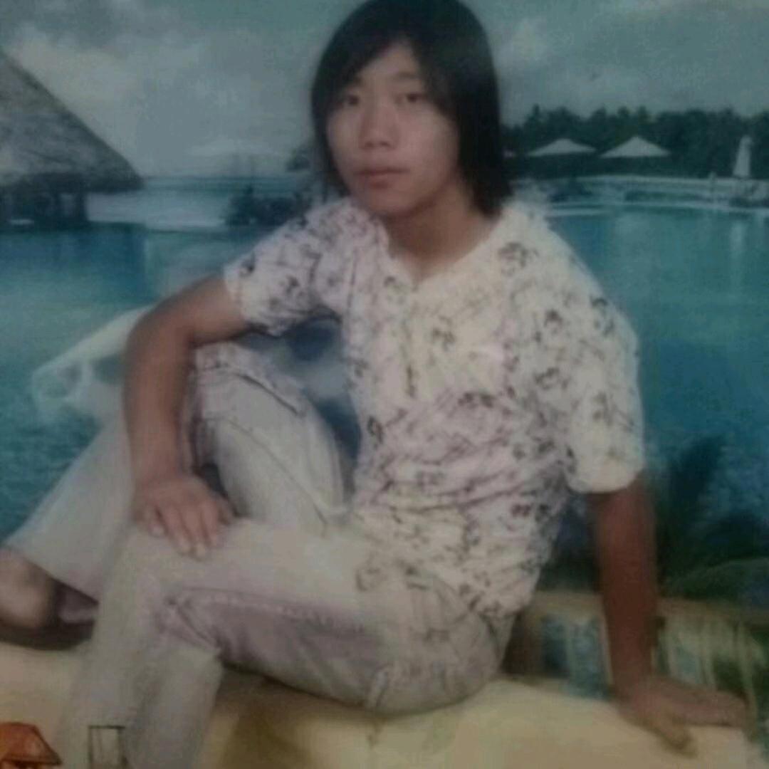 片片思念赐予谁？