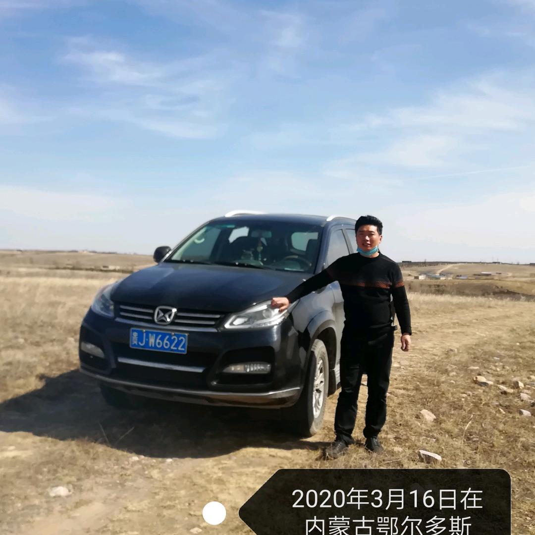 张显伦