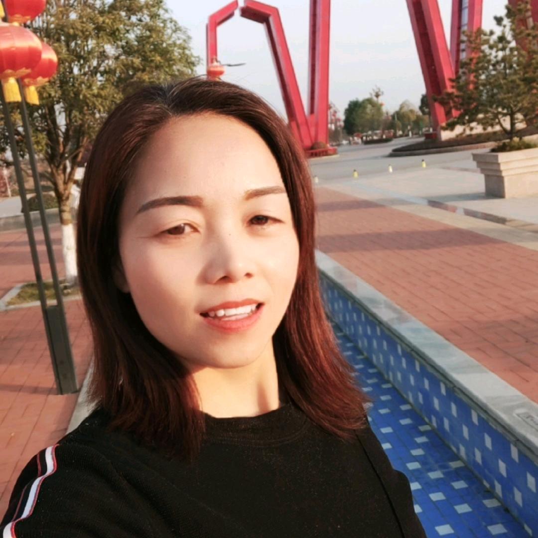 黄阿丽