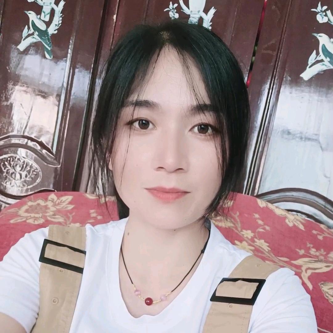 《玲》