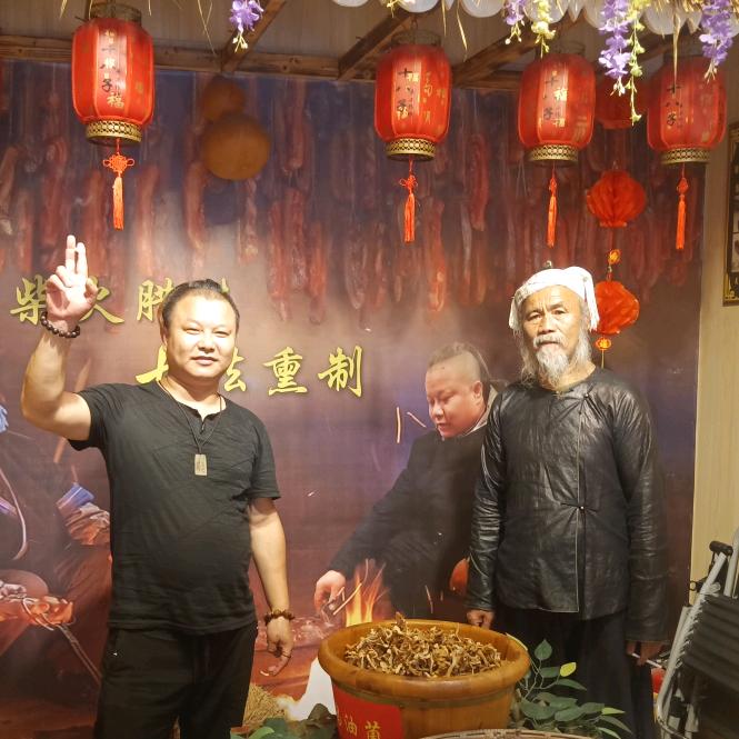 侗寨情