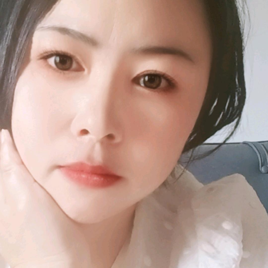红霞美食铺