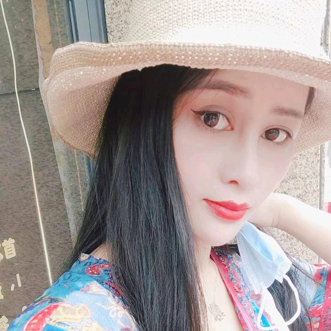 董董@