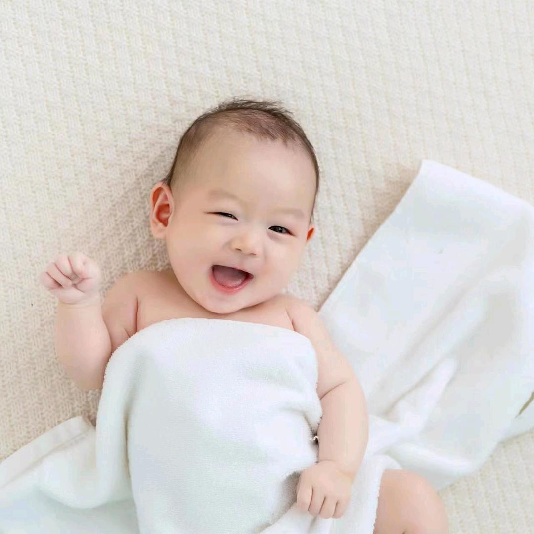 给我吃口