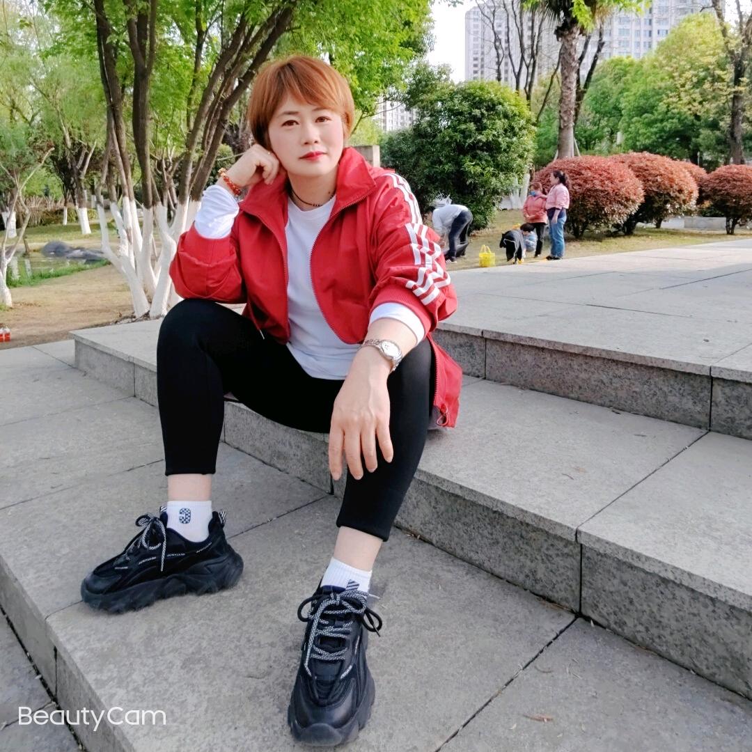 博予      慧慧姐