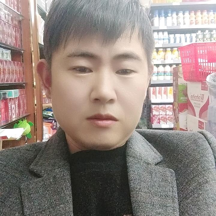 初曼超市