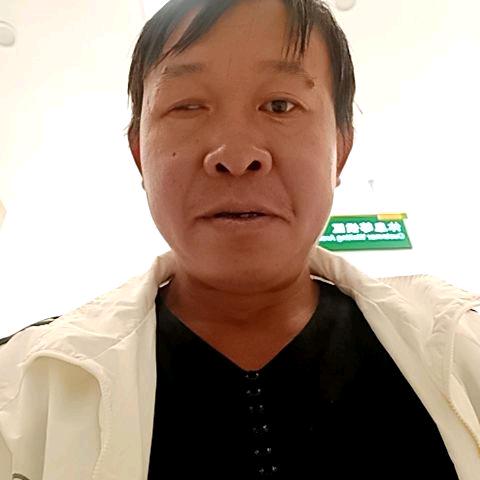何灯平