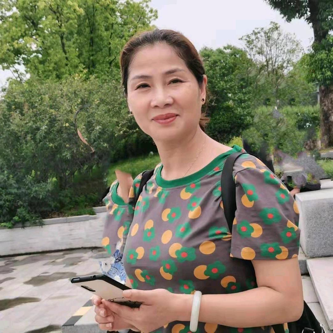 浙江百分百旅游舒珊苗