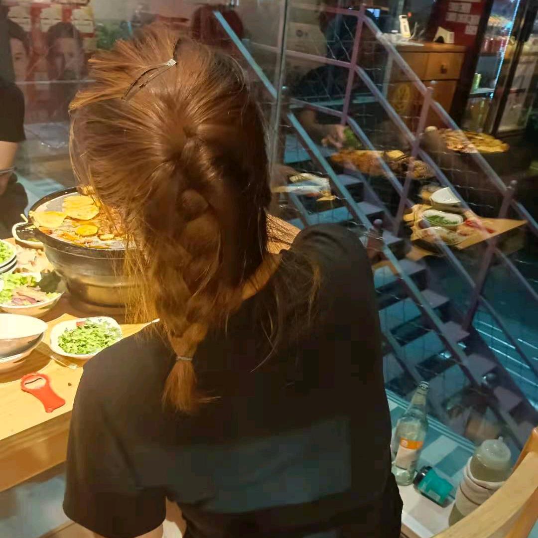 指尖旋律╮演奏了谁的悲伤