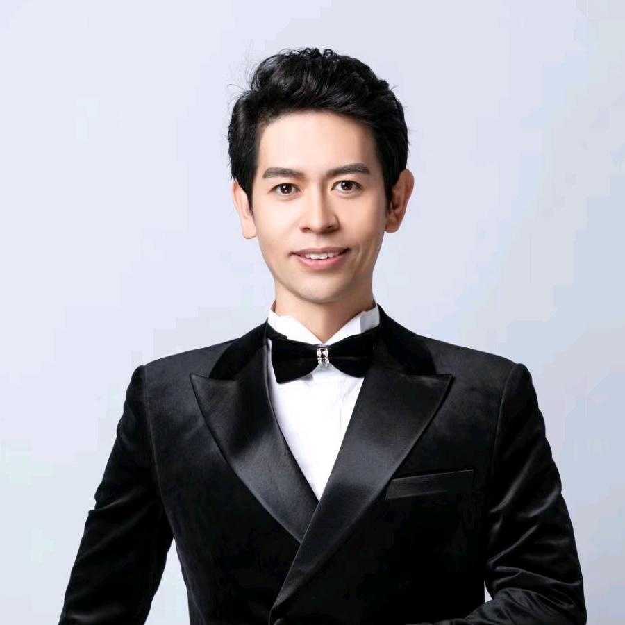 李东海