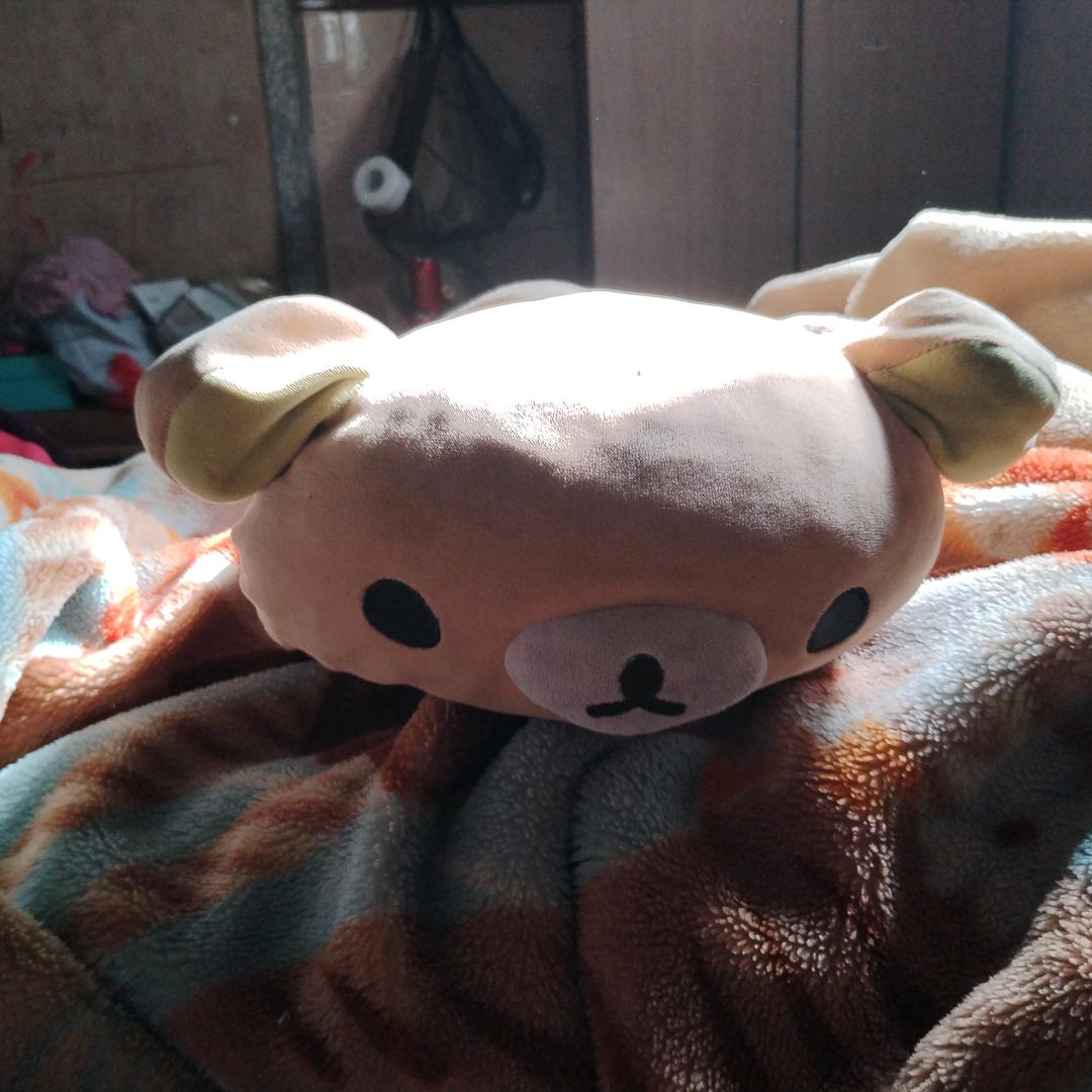 可爱的黄桃罐头