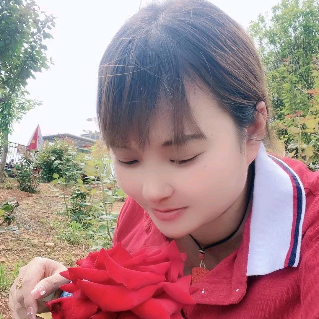 蓝思科技梅子