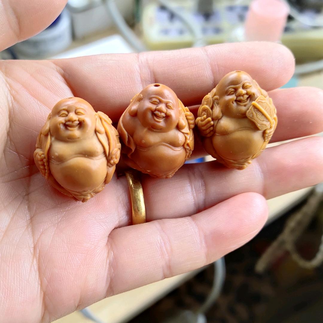 董建勤核雕，私人定制