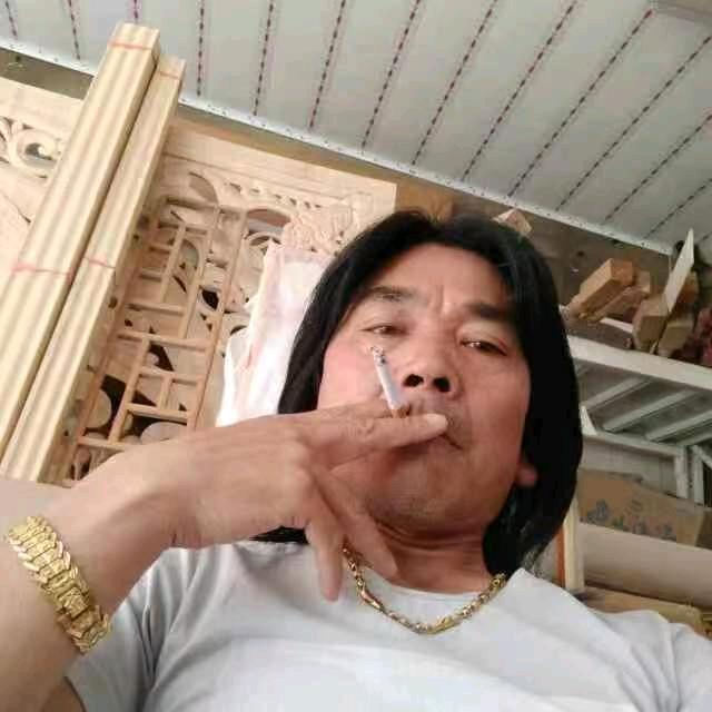 福顺龙舞团队。