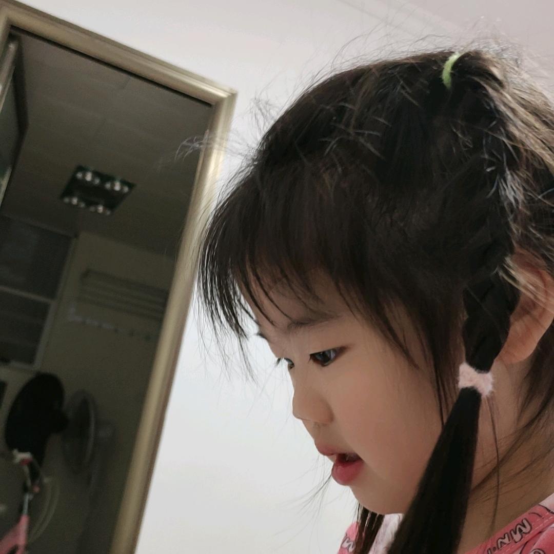 卓妍秀服装店