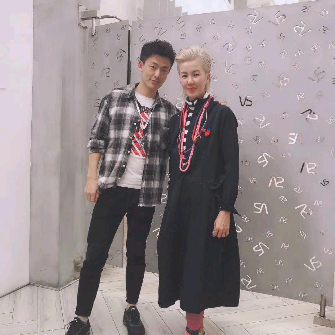奇迹容美美发6 号总监