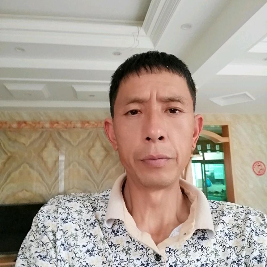 爱唱歌的小余夫妇