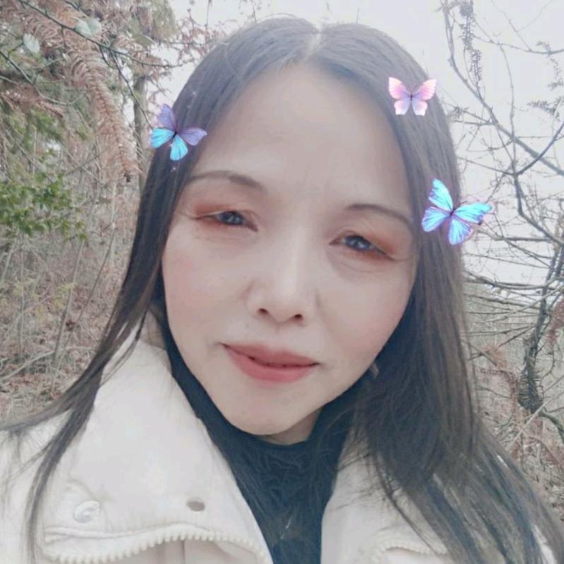 冬天里的白玫瑰