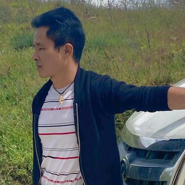 许我三千笔墨画你绝世倾城