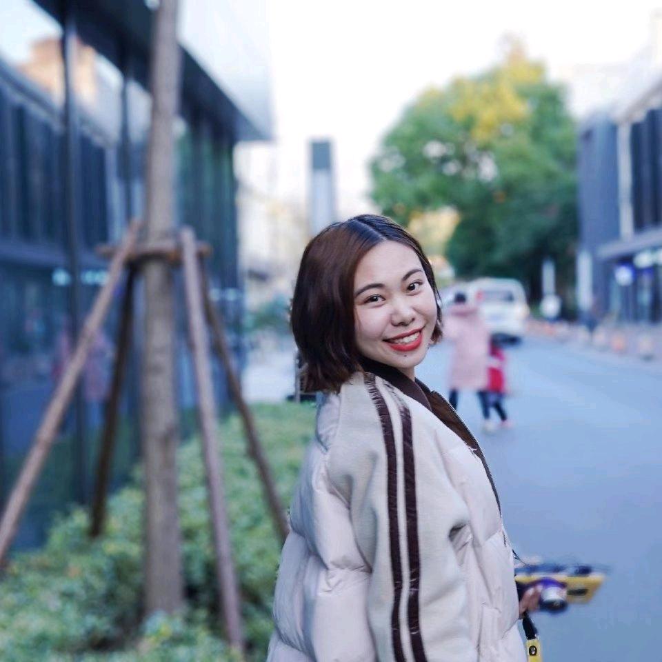 百变小英老师