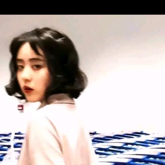 疲惫的女孩