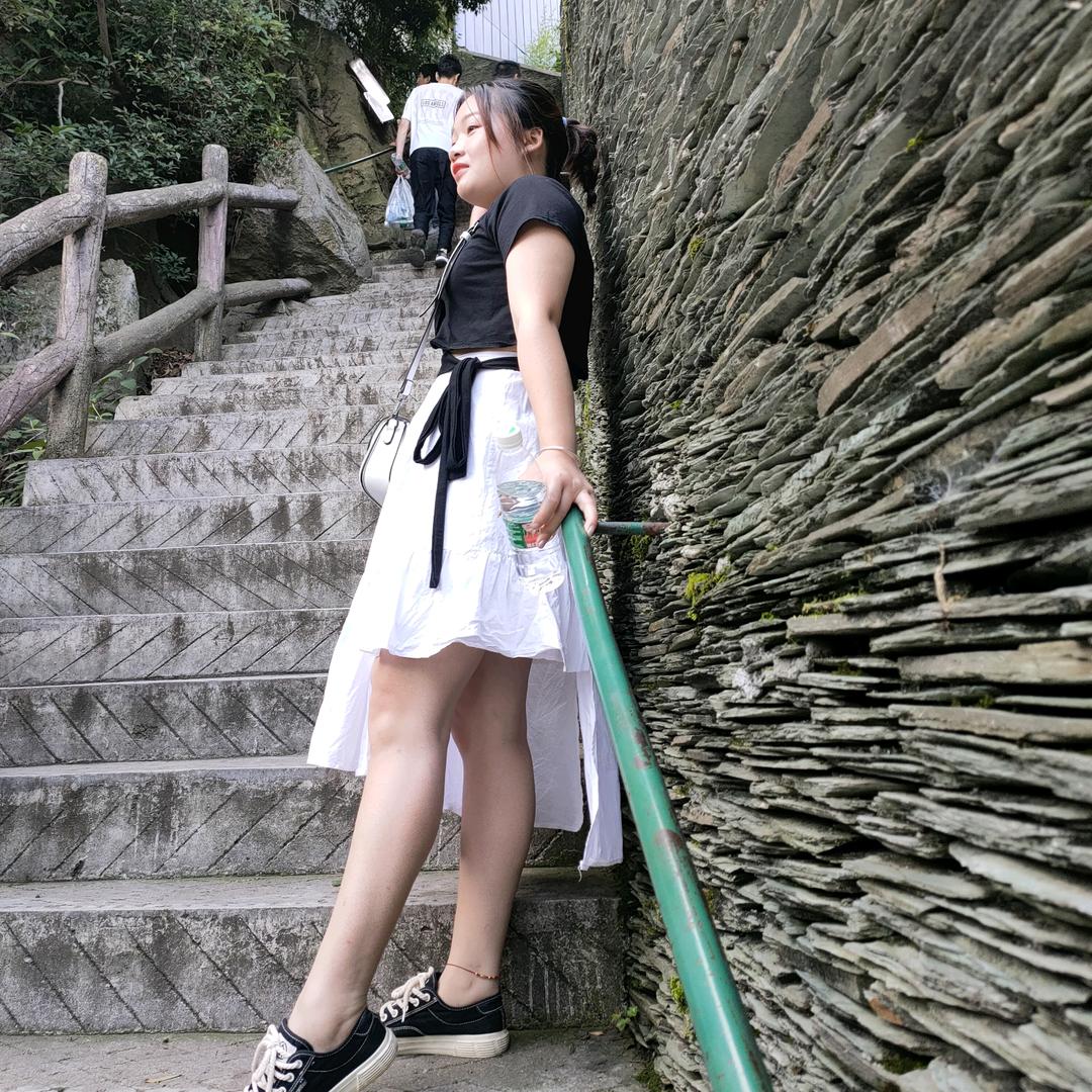 💞᭄拾荒姑娘…🥀ꦿ