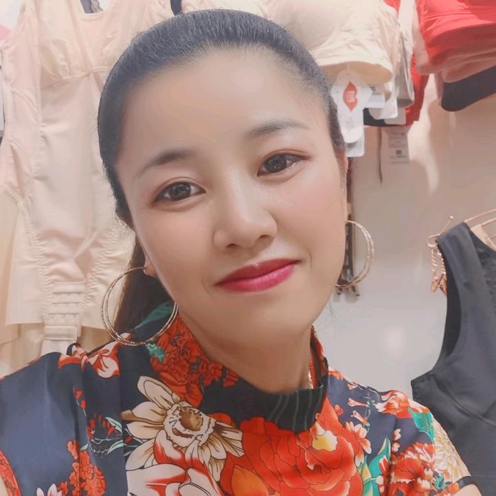 李佳欣