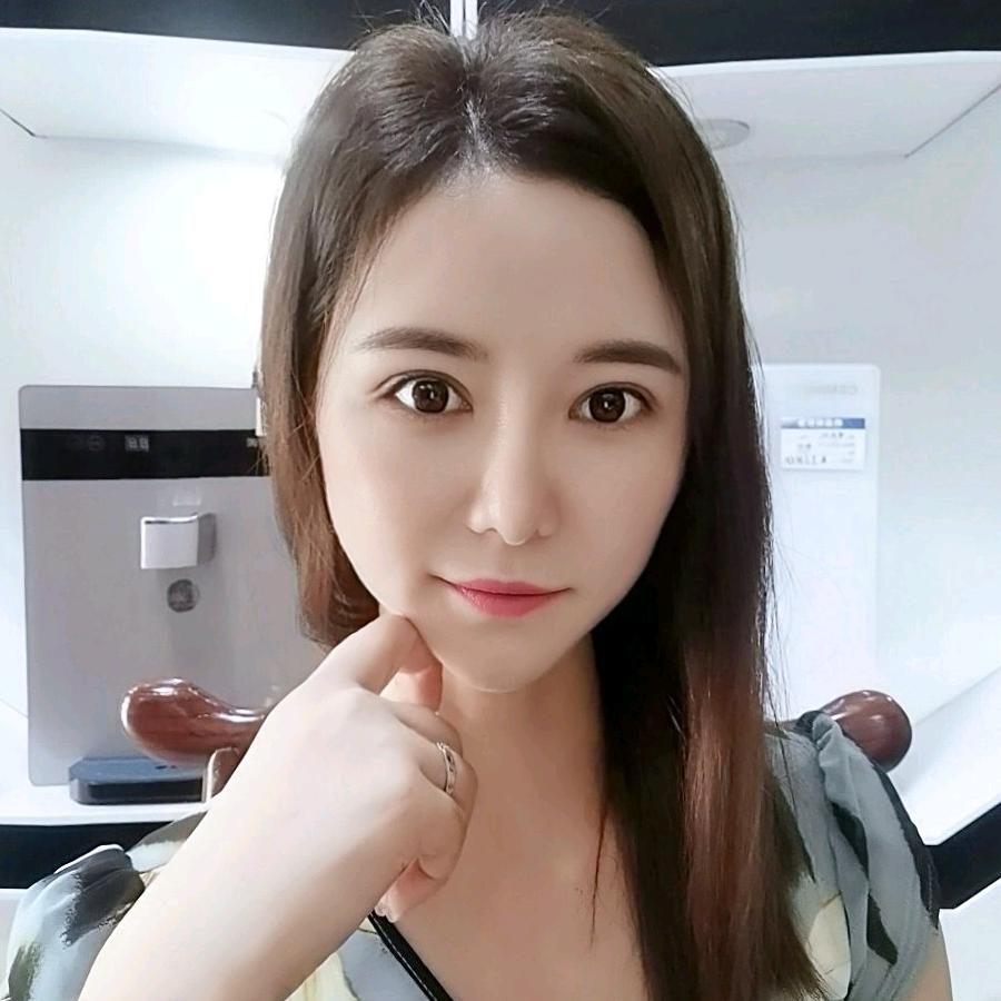 室内装饰小姐姐