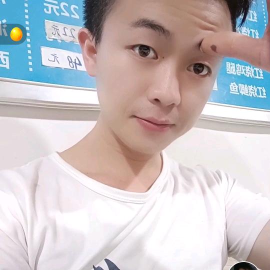艺万哥